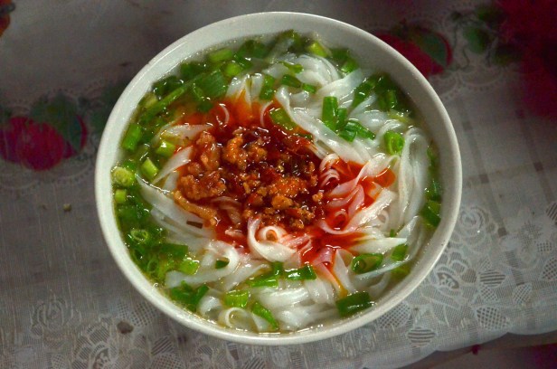 House of Haos Xishuangbanna Menghai Aini Village Breakfast Spicy Rice Noodle Soup