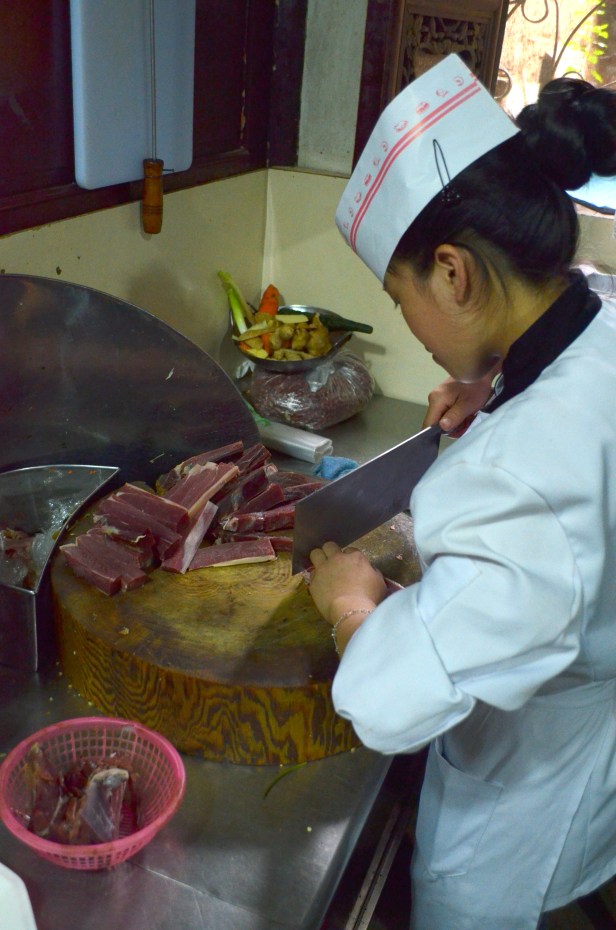 House of Haos Yi Ke Yin Kunming Yunnan Kitchen Slicing Ham