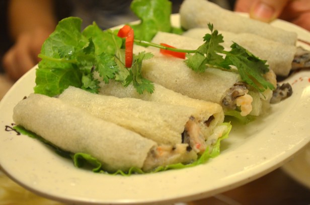 House of Haos Paradise of King Asia Seafood Hot Pot Stuffed Bamboo