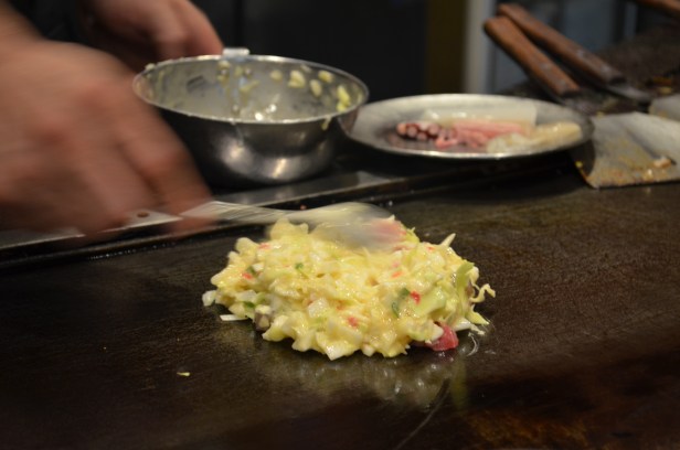 House of Haos Mizuno Okonomiyaki Osaka Japan Seafood Pancake 1