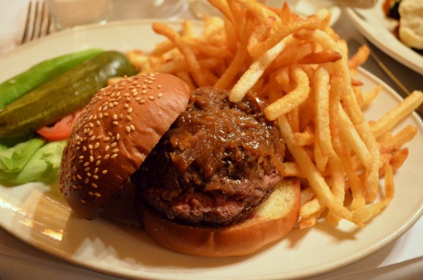 House of Haos Minetta Tavern Black Label Burger